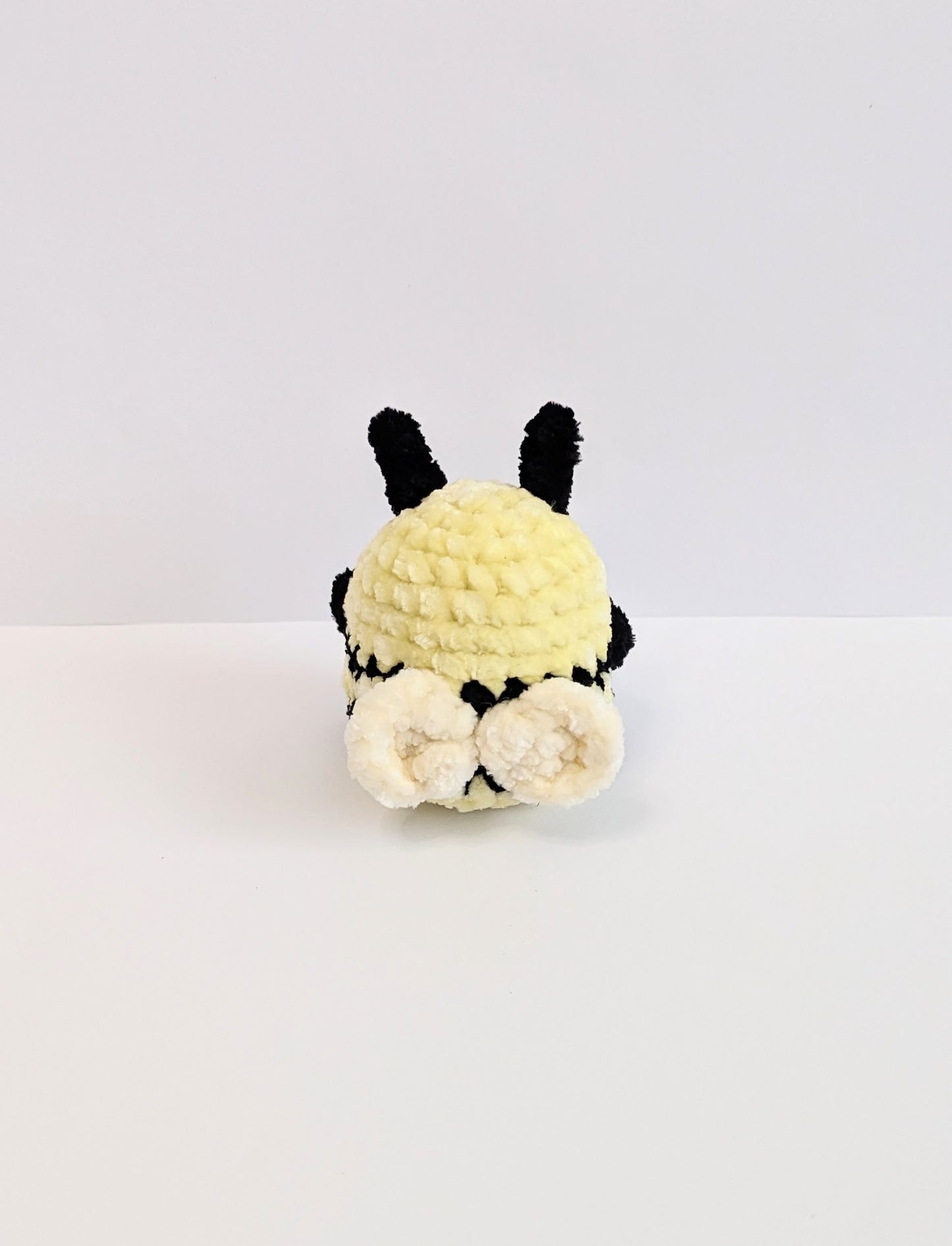 Sitting bee